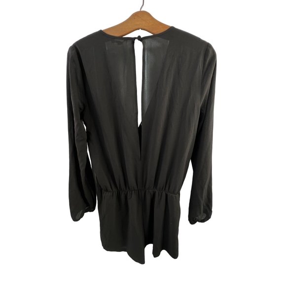 G Long Sleeve Romper Womens XS V-Neck Pockets Keyhole Back Button Black - Picture 2 of 6